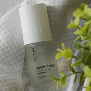 BEAUTYPRO Niacinamide Daily Serum lifestyle shot — natural blemish control serum with CICA and chia seed